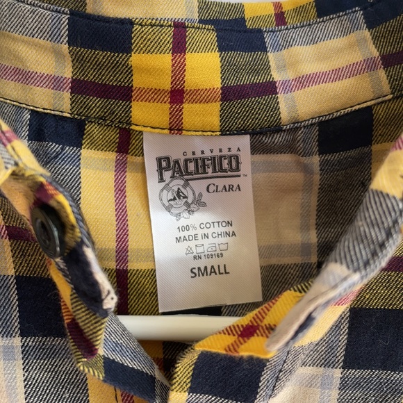 Pacifico Sleeveless Top - Picture 3 of 5